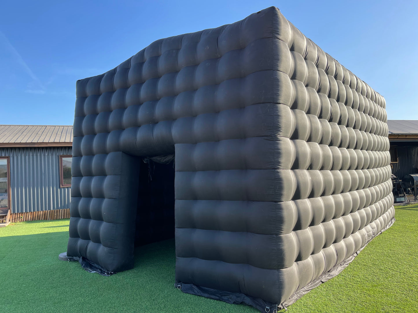 Party House (5x8 mts)